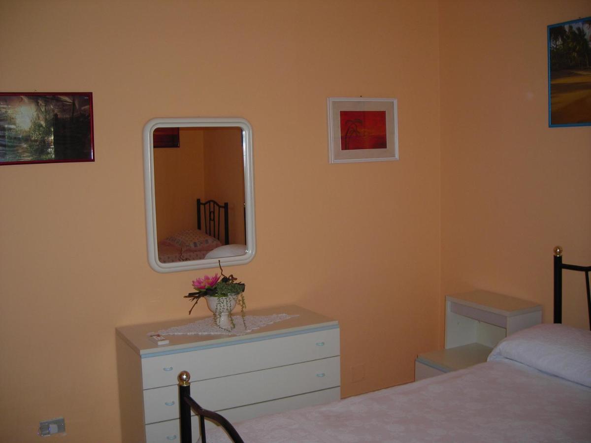 B&B San Salvador Санта-Мария-аль-Баньо Экстерьер фото