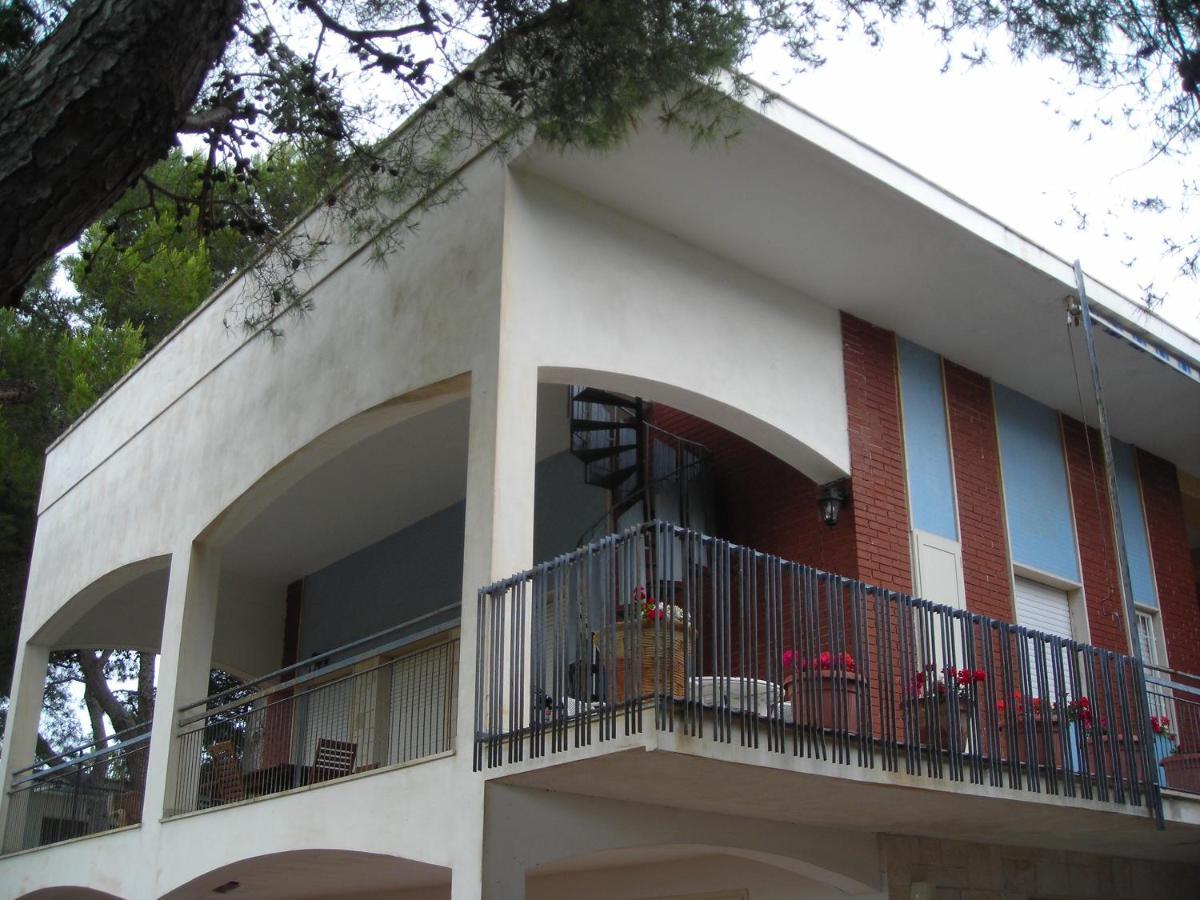 B&B San Salvador Санта-Мария-аль-Баньо Экстерьер фото