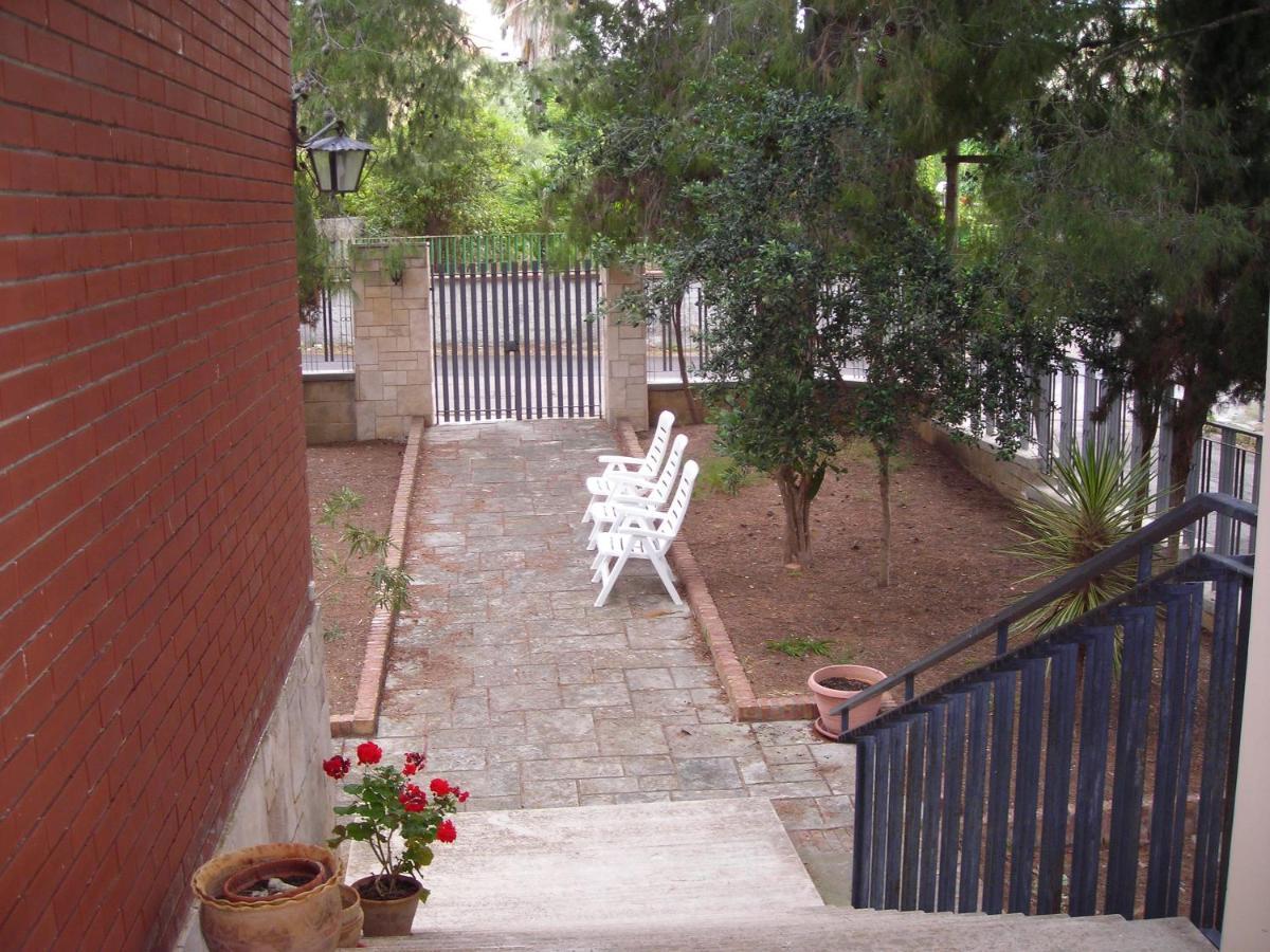 B&B San Salvador Санта-Мария-аль-Баньо Экстерьер фото